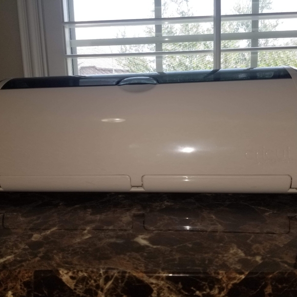 SOLD!!!!Cricut expression - Picture 4 of 5